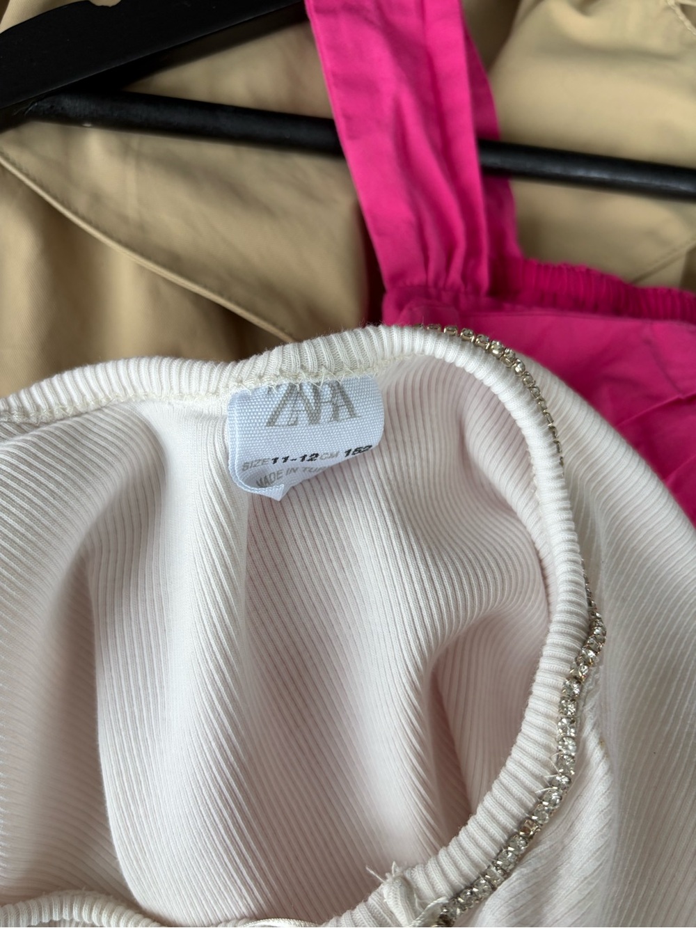 Zara White Short Sleeve Ribbed Tee - Picture 3 of 3